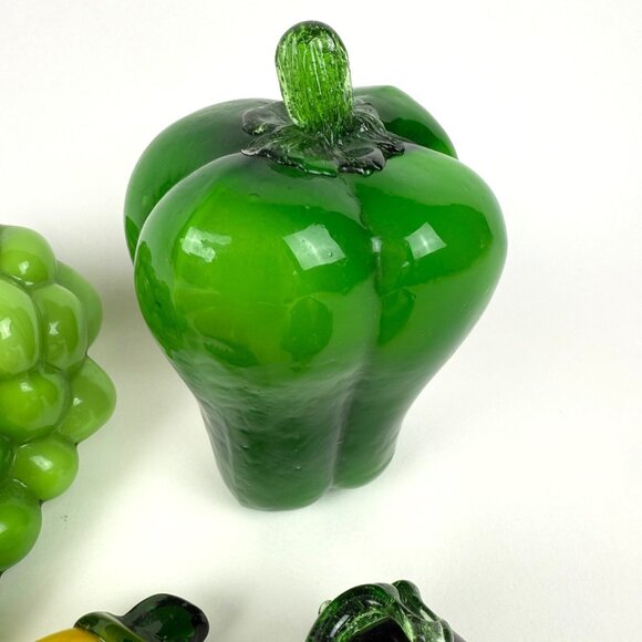 Vintage 5pc Murano Style Glass Fruit Vegetables Hand Blown Art Glass EUC - Picture 4 of 12